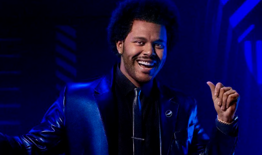AO VIVO! Assista agora o halftime show de The Weeknd no Super Bowl