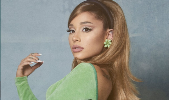 Ariana Grande libera prévia das quatro músicas inéditas da edição deluxe do “positions”