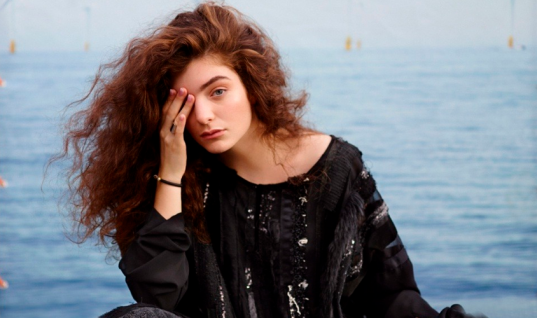 Lorde é anunciada como headliner do Primavera Sound 2022; veja detalhes