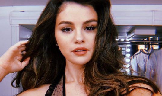 Informação de que Selena Gomez estaria namorando jogador brasileiro é falsa; entenda