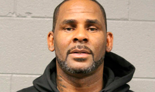 R. Kelly é declarado culpado por todos os crimes cometidos e deverá pegar prisão perpétua