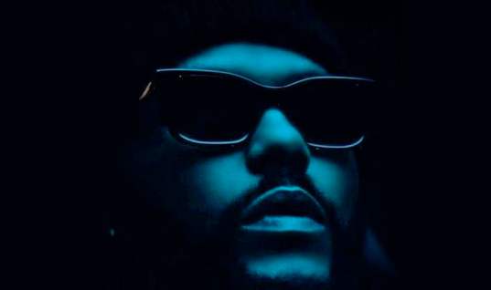 LÁ VEM ELE! The Weeknd anuncia lançamento de colaboração com Swedish House Mafia, “Moth To a Flame”