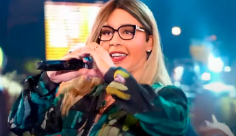 Gloria Groove interpreta Marília Mendonça em Show dos Famosos e faz belíssima homenagem à cantora