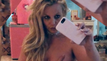 Após postar fotos nua e falar sobre liberdade, Britney Spears se torna um dos assuntos mais comentados do mundo no Twitter