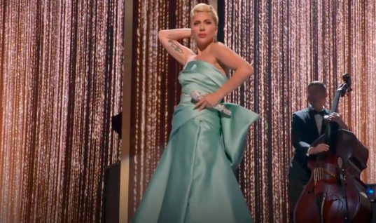 #GRAMMYs: diretamente de Las Vegas, Lady Gaga se apresenta com “Love For Sale” e “Do I Love You”