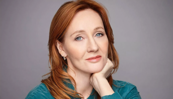 Comediante russo se passa por presidente da Ucrânia e engana J.K. Rowling em chamada online