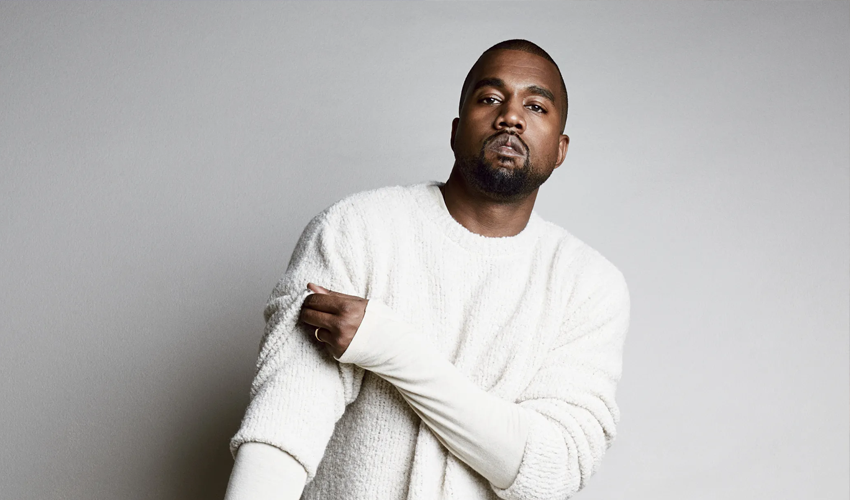 Kanye West registra parque de diversões