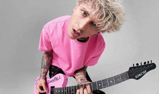 machine gun kelly fala sobre suicídio