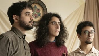 Conheça a banda brasileira Sofá a Jato, e seu novo álbum, "Revoada"