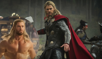 Chris Hemsworth celebra oportunidade de aparecer sem roupa em “Thor: Amor e Trovão”