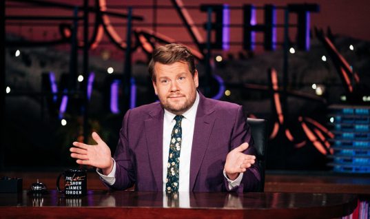 Ex-diretor de James Corden detona apresentador: ‘desagradável’