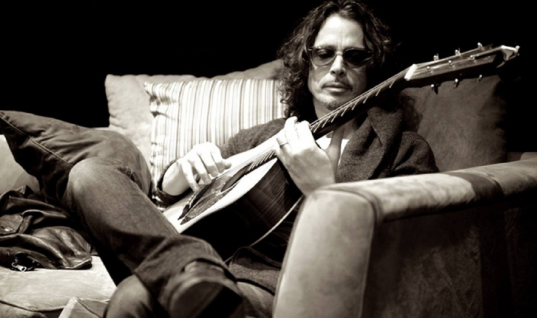 Após acordo com viúva de Chris Cornell, Soundgarden poderá lançar suas últimas músicas, confira 