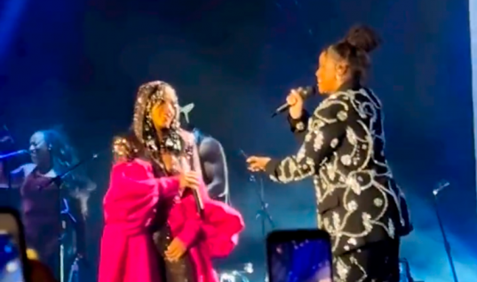 Alicia Keys convida IZA e dupla canta “Dona de Mim”, durante show no Rio de Janeiro