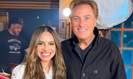 Gabriela Rocha grava com grande fenômeno da música gospel, Michael W Smith