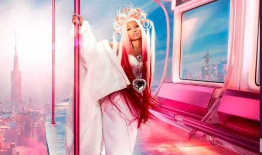 INSANA! Nicki Minaj cospe flow afiado em trecho da inédita “Big Difference”; ouça