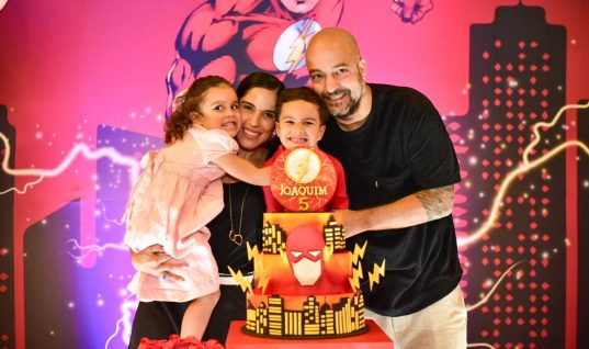 Camilla Camargo comemora aniversário de 5 anos do primogênito Joaquim