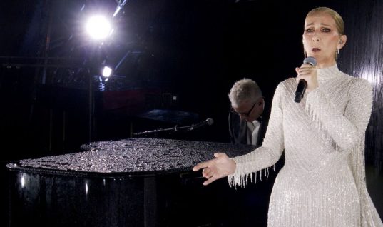 Assista a performance completa de Céline Dion nas Olimpíadas de 2024 em Paris