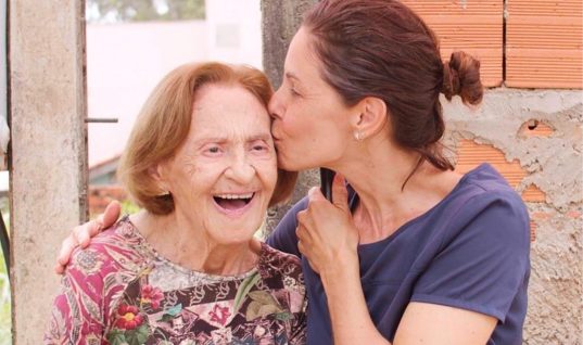 Laura Cardoso e Bianca Rinaldi - Dona Rosinha